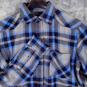 Blue Crown‎ Shirt Mens Medium Blue Gray Plaid Flannel Button Front Casual